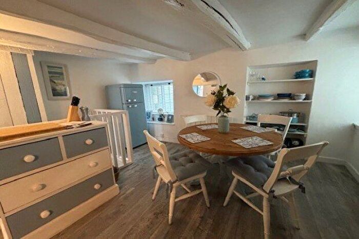 1 Bedroom Terraced House To Rent In Polkirt Hill, St. Austell, PL26