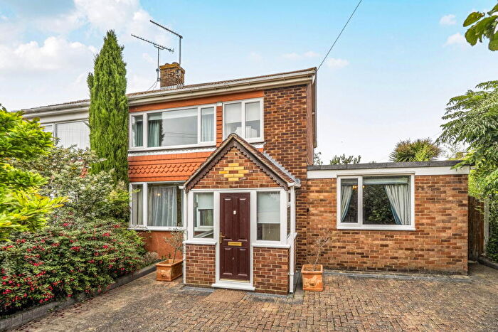 4 Bedroom Semi Detached House For Sale In Two Driveways, / Bedrooms, Over, Sq Ft Chain Free, ME8