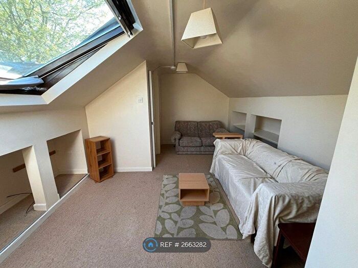 1 Bedroom Flat To Rent In Lea Road, Wolverhampton, WV3