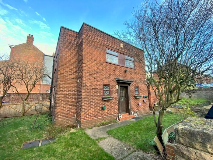 3 Bedroom House To Rent In Walker Street, Nottingham, NG2