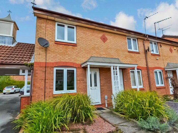 2 Bedroom End Of Terrace House To Rent In Sandale Court Lowdale Close, Hull, Yorkshire, HU5