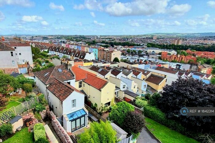 2 Bedroom Flat To Rent In Clifton Wood, Bristol, BS8