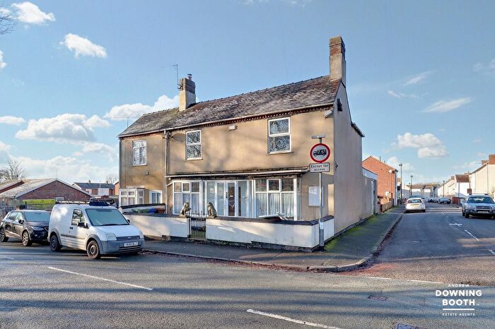 3 Bedroom Semi-detached House For Sale In Wimblebury Road, Heath Hayes, Cannock, WS12