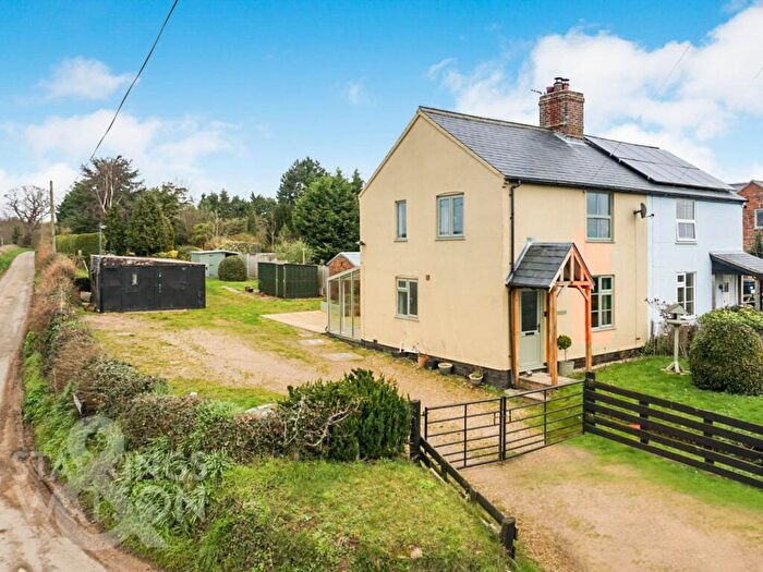 3 Bedroom Cottage For Sale In St. Marys Road, Aldeby, Beccles, NR34