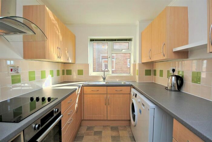 2 Bedroom Flat To Rent In The Elms, Feltham Hill Road, Ashford, TW15