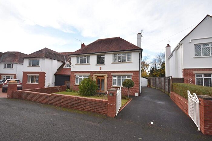 4 Bedroom Detached House For Sale In Plymouth Road, Penarth, CF64