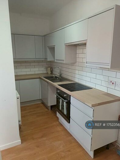 1 Bedroom Flat To Rent In Milvil Road, Lee-On-The-Solent, PO13