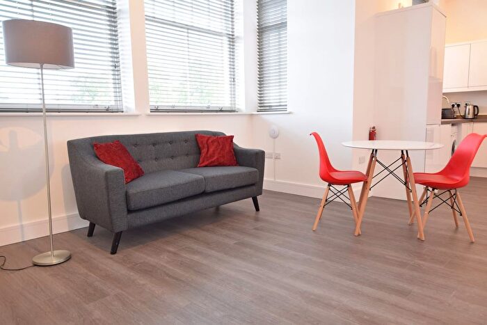 2 Bedroom Flat To Rent In Barony Court, Nantwich Cheshire, CW5