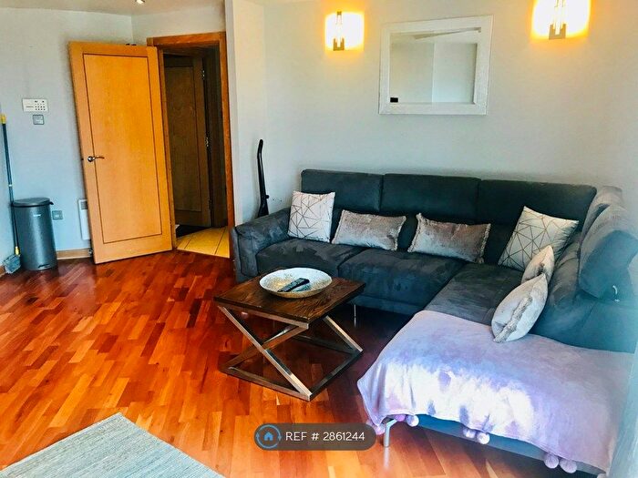 2 Bedroom Flat To Rent In Waterloo Street, Leeds, LS10