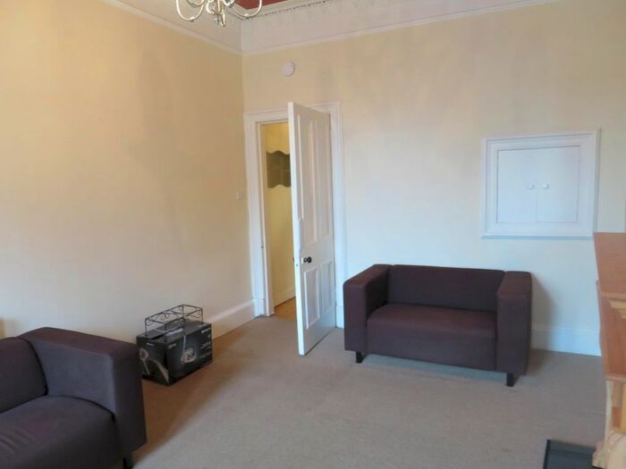 2 Bedroom Flat To Rent In Montpelier, Edinburgh, EH10