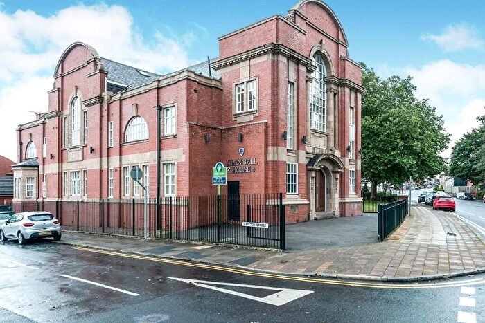 2 Bedroom Flat To Rent In Alan Ball House, Bolton Road, Farnworth, Bolton, BL4