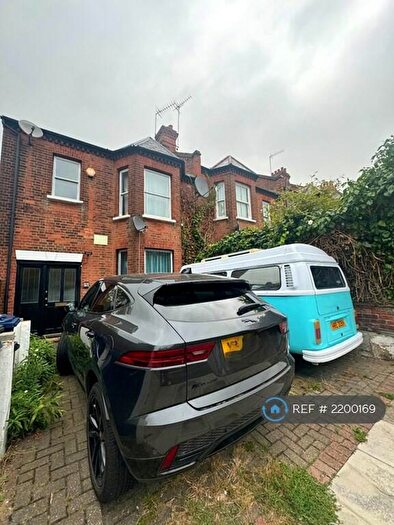 1 Bedroom Flat To Rent In Pattison Road, London, NW2