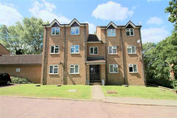 1 Bedroom Flat To Rent In Danziger Way, Borehamwood, Herts, WD6
