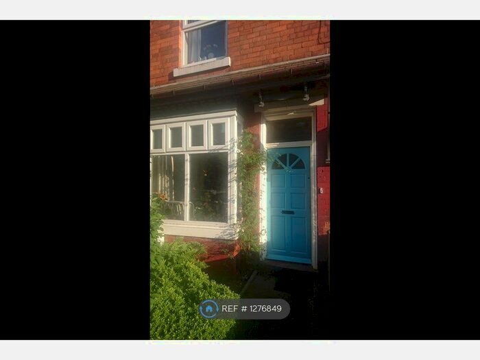 2 Bedroom End Of Terrace House To Rent In Addison Road, Kings Heath B14