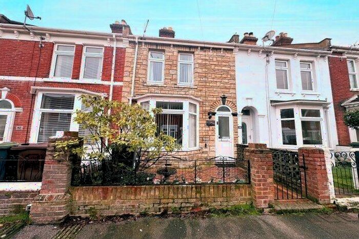 2 Bedroom Property To Rent In Parham Road, Gosport, PO12