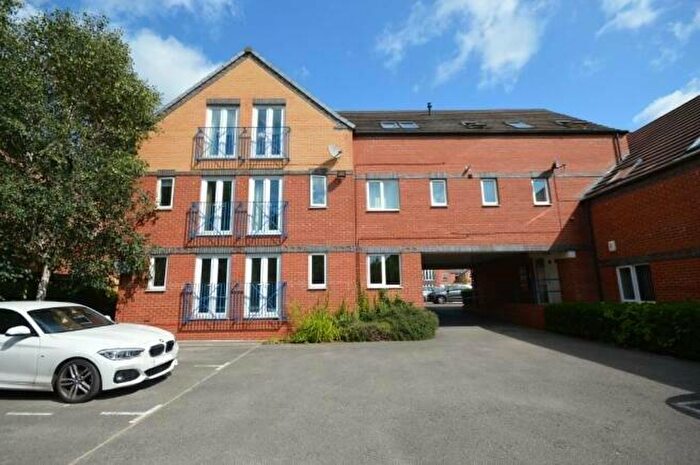 3 Bedroom Flat To Rent In Edward Road, West Bridgford, Nottingham, Nottinghamshire, NG2