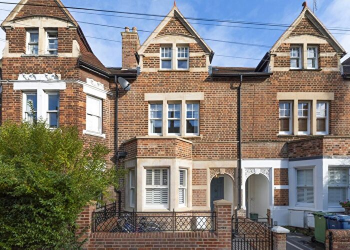 4 Bedroom Terraced House To Rent In Walton Well Road, Oxford, OX2