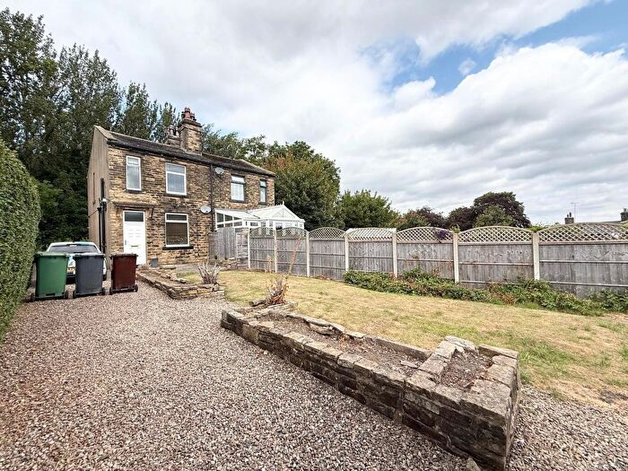 2 Bedroom Detached House To Rent In Springwood Cottages, Priesthorpe Lane, Farsley, Pudsey, LS28