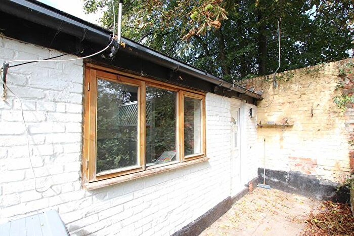 1 Bedroom Semi-Detached Bungalow To Rent In The Halve, Trowbridge, BA14