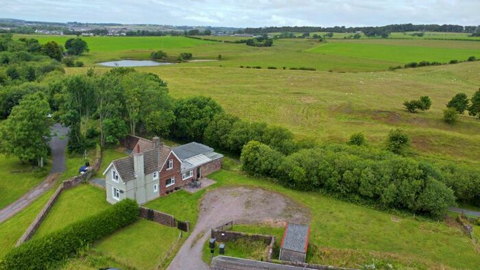3 Bedroom Detached House For Sale In Parkside Road, Cleator Moor, CA25