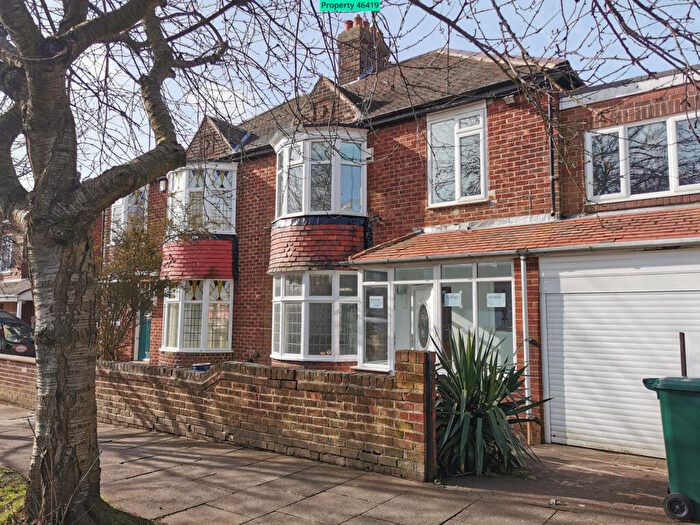 4 Bedroom Semi-Detached House To Rent In Wingrove Road North, Newcastle Upon Tyne, NE4