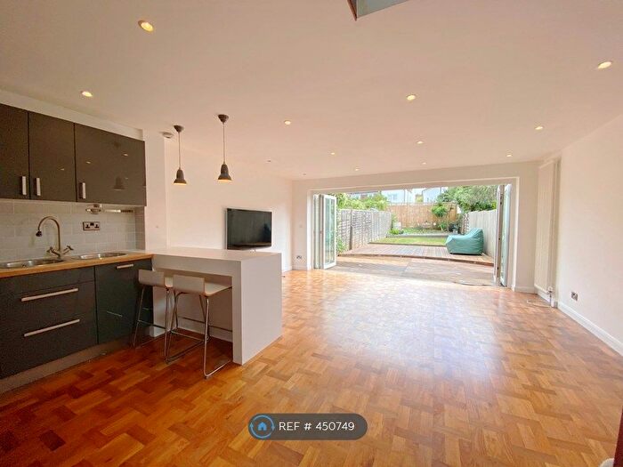 3 Bedroom Semi-Detached House To Rent In Colne Road, Twickenham, TW2