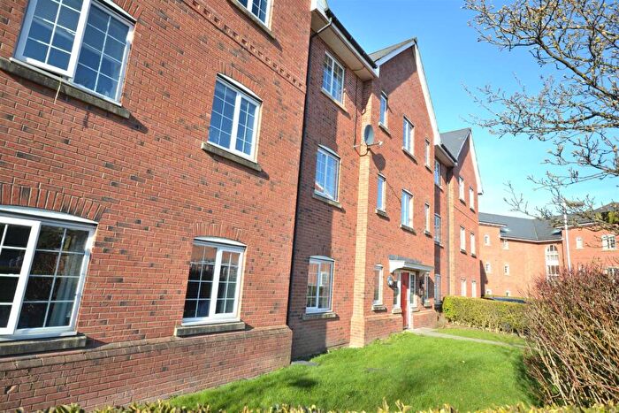 2 Bedroom Apartment To Rent In Douglas Chase, Stoneclough, Radcliffe, M26