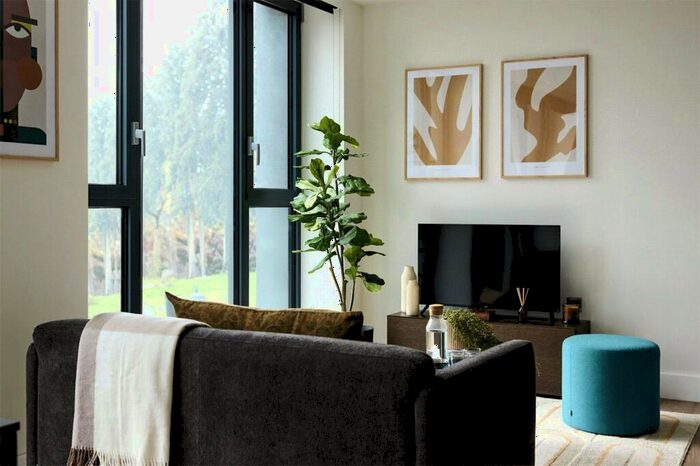 2 Bedroom Apartment To Rent In Uncle Leeds, Whitehall, Leeds, LS12