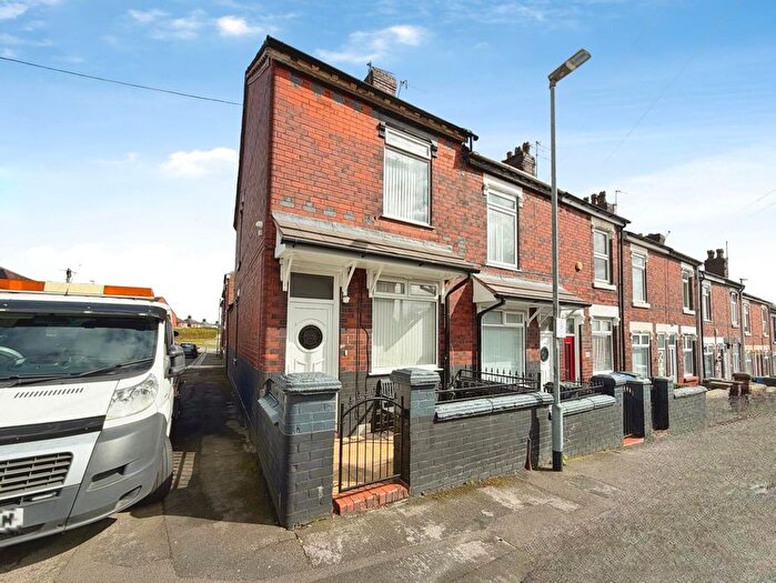 2 Bedroom End Terrace House For Sale In Northwood Park Road, Stoke-On-Trent, Staffordshire, ST1