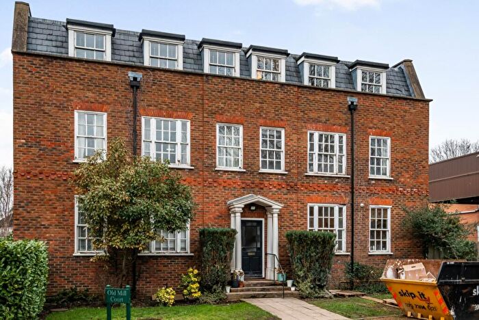 2 Bedroom Flat To Rent In Villiers Road, Kingston Upon Thames, KT1