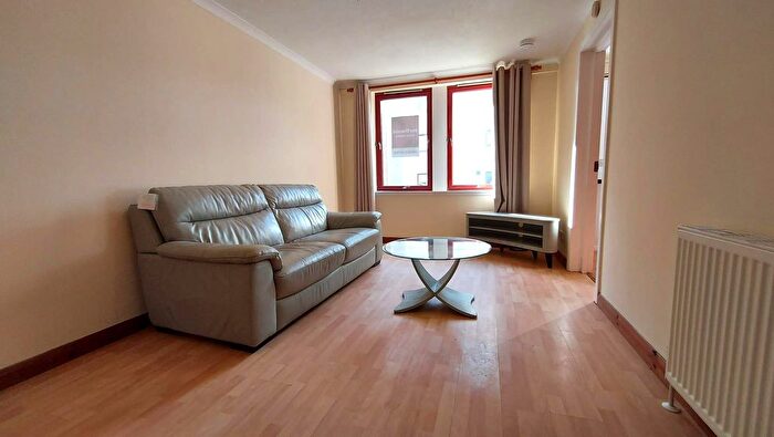 2 Bedroom Flat To Rent In Headland Court, Garthdee, Aberdeen, AB10