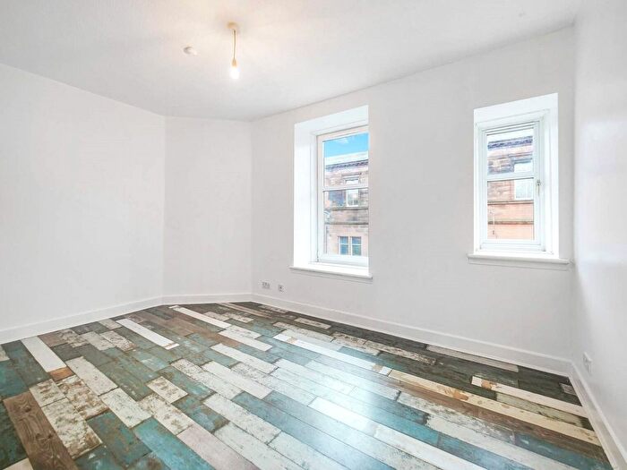 1 Bedroom Flat For Sale In Old Sneddon Street, Paisley, Renfrewshire, PA3