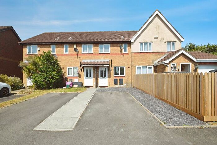2 Bedroom Terraced House For Sale In Lon Enfys, Llansamlet, Swansea, SA7