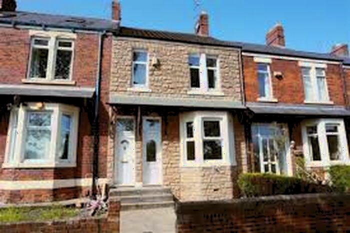 2 Bedroom Flat To Rent In Roland Road, Wallsend, Newcastle, NE28