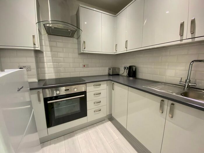 2 Bedroom Flat To Rent In Edina Street, Leith, Edinburgh, EH7