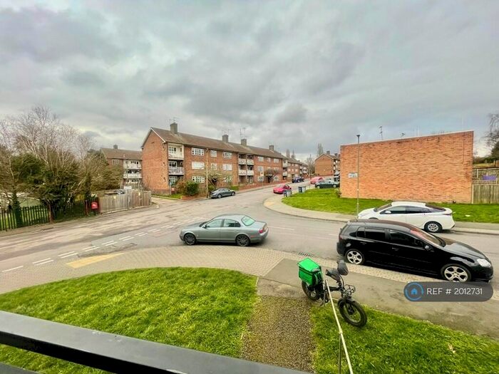 1 Bedroom Flat To Rent In Sydney Road, London, N10