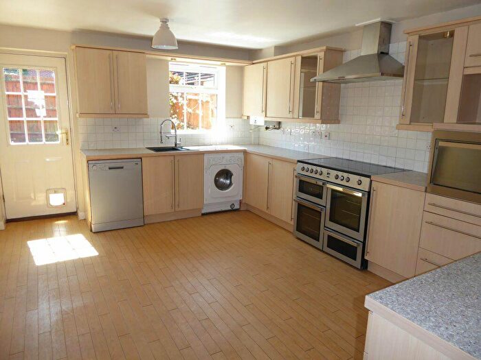 3 Bedroom House To Rent In Chaffinch Road, Bury St Edmunds, IP32