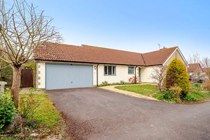3 Bedroom Detached Bungalow For Sale In Langford Close, Fivehead, Taunton, TA3