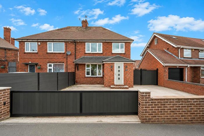 3 Bedroom Semi-Detached House For Sale In Cemetery Road, Wath-Upon-Dearne, Rotherham, S63