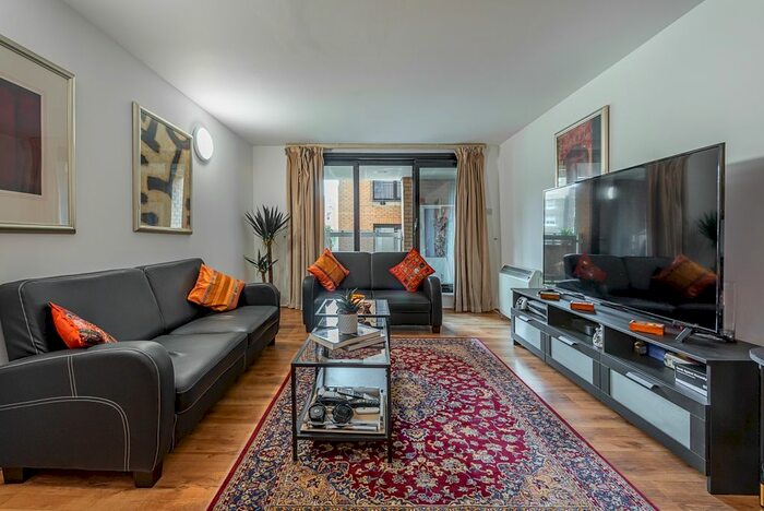 2 Bedroom Flat To Rent In Cromwell Road, London, SW7