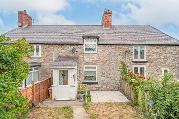 3 Bedroom Terraced House For Sale In Hen Gapel, Trefnant, Denbigh, LL16