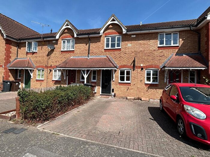 2 Bedroom Terraced House For Sale In Foxglove Road, Rush Green, RM7