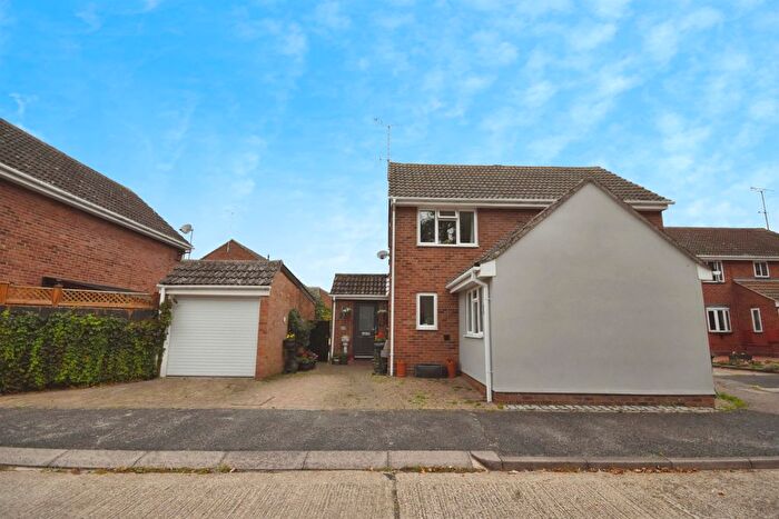 4 Bedroom Detached House For Sale In Charlotte Way, Witham, CM8