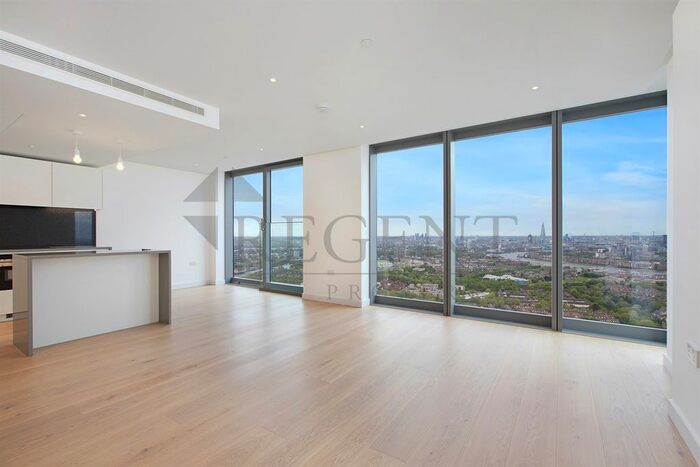 2 Bedroom Flat To Rent In Landmark Pinnacle, Marsh Wall, E14