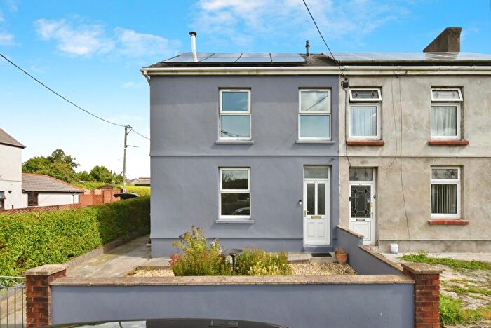 3 Bedroom Semi-Detached House For Sale In Newtown, Penybanc, Ammanford, Carmarthenshire, SA18