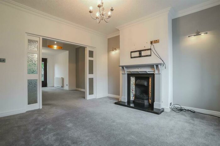 3 Bedroom Semi-Detached House To Rent In Helmshore Road, Helmshore, Rossendale, BB4