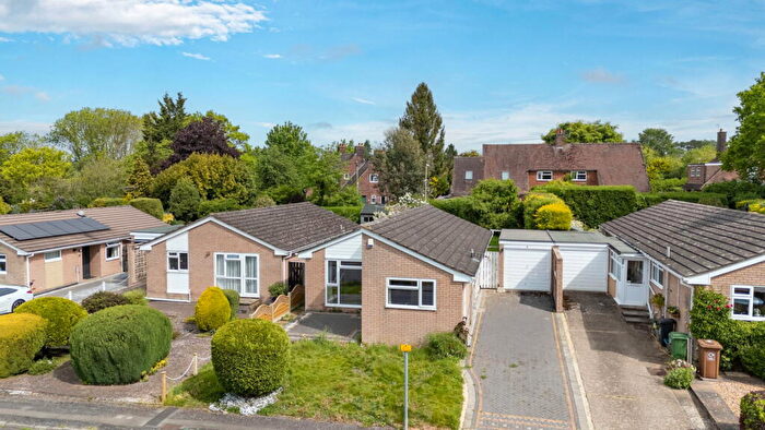3 Bedroom Detached Bungalow For Sale In Kingsley Park, Whitchurch, RG28
