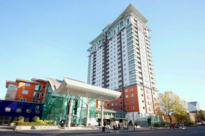 2 Bedroom Flat To Rent In Westminster Bridge Road, London, SE1