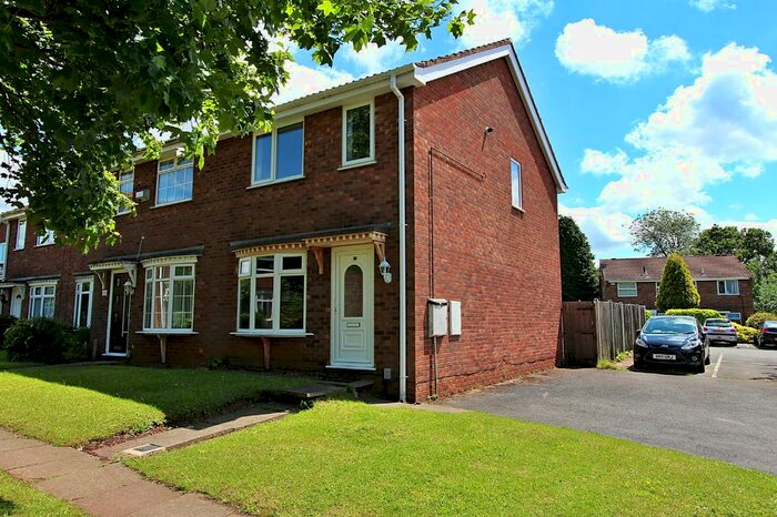 3 Bedroom Semi-Detached House To Rent In Brendon, Wilnecote, Tamworth, B77