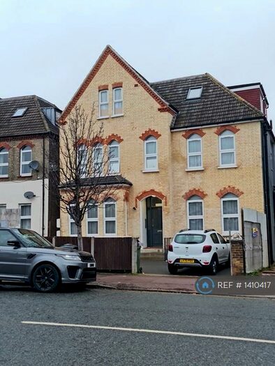 1 Bedroom Flat To Rent In Southwood Road, New Eltham, SE9